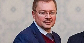 Рублевка для Чайки: госземли для сына полпреда