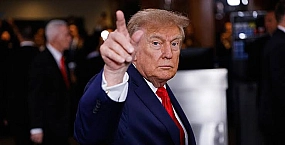Трамп заявил, что Зеленский может сократить удары по российским НПЗ