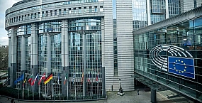 Премьер Великобритании Энди Бернэм допустил возвращение страны в Евросоюз