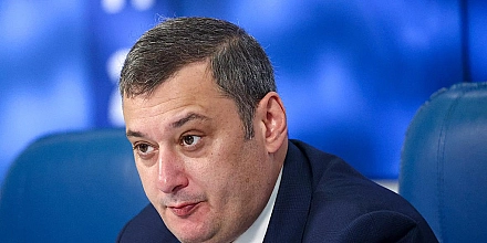 Хинштейн ликвидировал Корпорацию развития Курской области