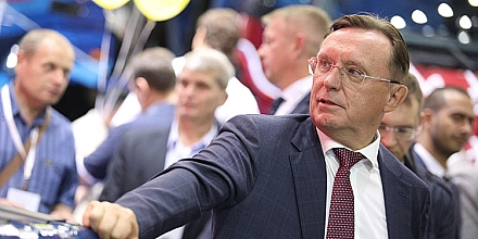 Паутина Когогина: «экономия» на рабочих КАМАЗа уходит в Европу?