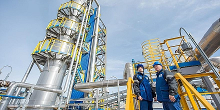 Два дрона атаковали предприятие «Газпром нефтехим Салават» в Башкирии