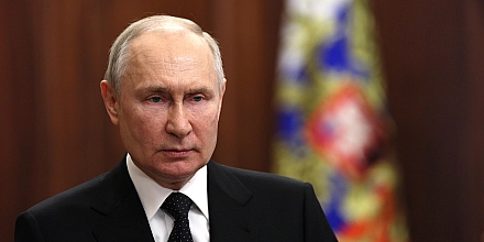 Путин встретился с руководителями думских фракций в Ново-Огарево