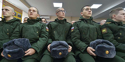 Минобороны: осенний призыв пройдет в плановом порядке и не связан со СВО