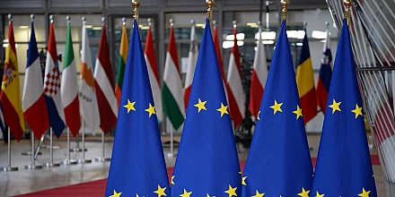 ЕС продлил на год санкции против 47 россиян и 15 организаций
