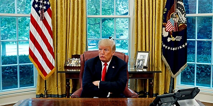 Белый дом раскритиковал решение Нобелевского комитета, лишившего Трампа премии мира