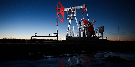 Путин: Россия сохраняет статус одного из ведущих производителей нефти