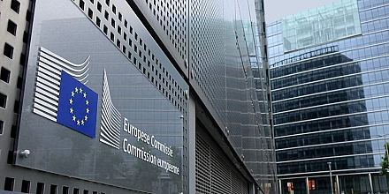 Еврокомиссия заявила об отсутствии запрета на въезд Путина и Лаврова в страны ЕС