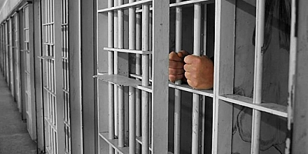 В Петербурге гендиректора «Жилкомсервиса №2» осудили за получение многомиллионной взятки