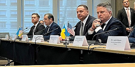 Песков: коррупционный скандал на Украине может осложнить ее переговоры с США