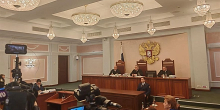 Прокуратура выступила против выселения Ларисы Долиной по иску покупательницы квартиры