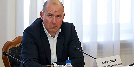 Устюговы литафундии: за экс-чиновником стоит Харитонин и Чичикашвили?