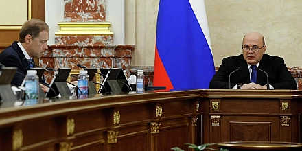 Мишустин заявил о росте внутреннего производства электромобилей в России