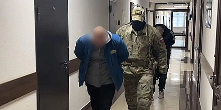 ФСБ задержала в Крыму подозреваемых в диверсиях по заданию украинских спецслужб
