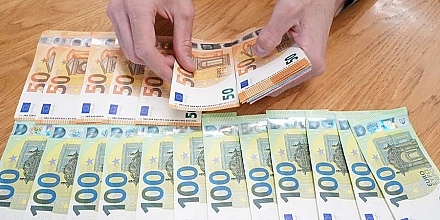 В Европе обвинили Зеленского в вымогательстве средств у стран ЕС
