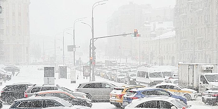 В Москве из-за снегопада возможны задержки наземного транспорта и изменения маршрутов