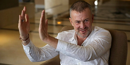 Сделка «РусГидро» с душком: олигарх Мельниченко лишится активов?