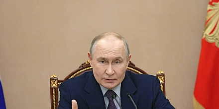 Путин и Алиев обсудили по телефону ситуацию вокруг Ирана