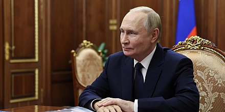 Путин обсудил с Грефом результаты работы Сбербанка за 2025 год