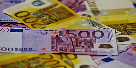ЕС направит еще 1,4 млрд евро доходов от российских активов Украине