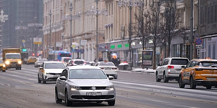 В Москве временно ограничат движение у кладбищ в апреле из-за православных праздников