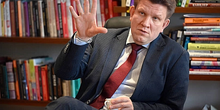 Гендиректор «Эксмо» Капьев доставлен на допрос в Следственный комитет