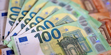 Bloomberg: ЕС может ужесточить условия кредита Украине на €90 млрд