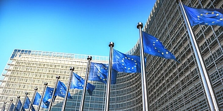 Меркель, Стубба и Драги назвали возможными кандидатами на роль переговорщика с Россией