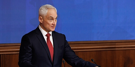 Белоусов заявил о постоянном изменении тактики защиты регионов от беспилотников