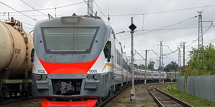 РЖД запустят продажу билетов на электрички через мессенджер Max по всей России
