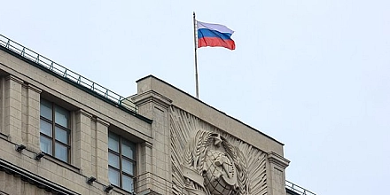 Госдума приняла закон о новых льготах для Героев России, добровольцев и семей участников СВО