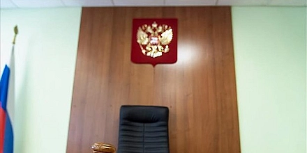 Москвичку обязали выплатить компенсацию мужчине после публикации видео, на котором он ее домогается