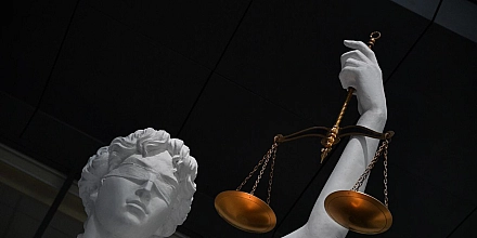 Жителя Хабаровска приговорили к 12,5 года колонии по делу о госизмене за финансирование ВСУ
