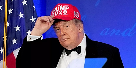 Трамп опубликовал изображение «воздушного барьера» на границе США и Канады