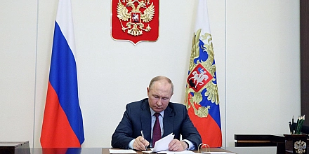 Путин увеличил штатную численность военнослужащих Вооруженных сил России на 25 тысяч человек