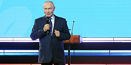 Путин назвал Красноярск географическим центром России