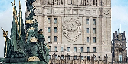 Захарова призвала мировое сообщество осудить атаки ВСУ на Белгород и Нижнекамск