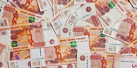 В Москве мошенники похитили из квартиры украшения и деньги на 32 млн рублей