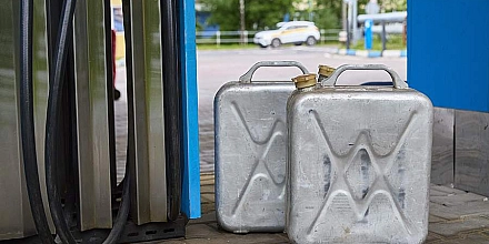В Самарской области разрешат продавать до 10 литров топлива в канистры
