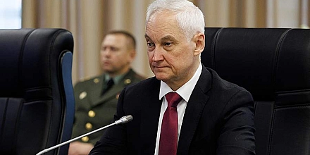 Белоусов вручил «Золотые Звезды» военнослужащим за участие в СВО