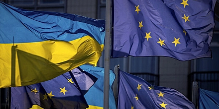 СВР заявила о призывах ЕС к Украине усилить атаки по России