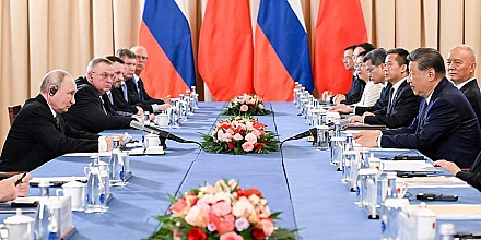 Песков рассказал о темах переговоров Путина и Си Цзиньпина в Бишкеке