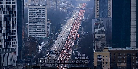 Захарова напомнила иностранцам о рекомендации покинуть Киев