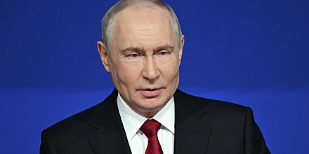 Путин назвал языки и традиции народов истинным богатством России