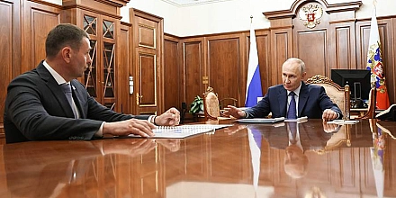 Демешин сообщил Путину о росте экономики Хабаровского края