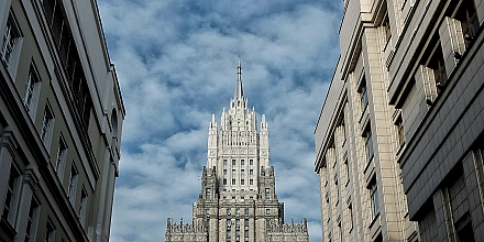Россия высылает венгерских дипломатов в ответ на решение Будапешта